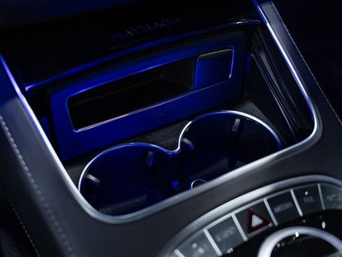 Used 2018 Mercedes-Benz Maybach S 560 4MATIC image 62