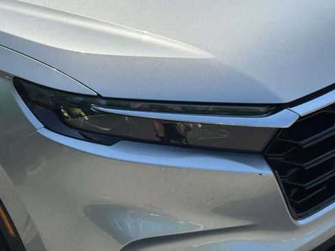 Certified 2025 Honda CR-V EX image 8