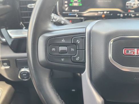 Used 2025 GMC Sierra 1500 SLT RWD image 28