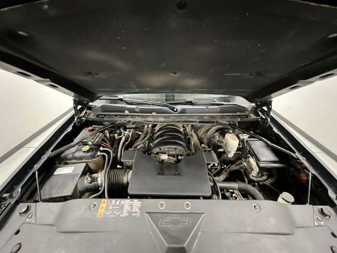 Used 2018 Chevrolet Silverado 1500 LT w/ All Star Edition image 18