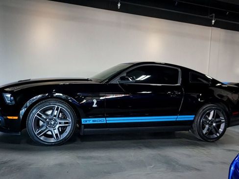 Used 2012 Ford Mustang Shelby GT500 w/ Electronics Pkg image 26