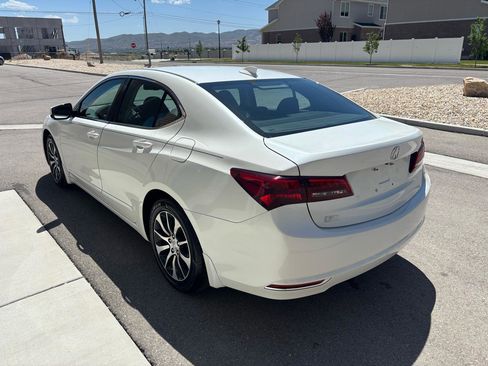 Used 2015 Acura TLX FWD image 4