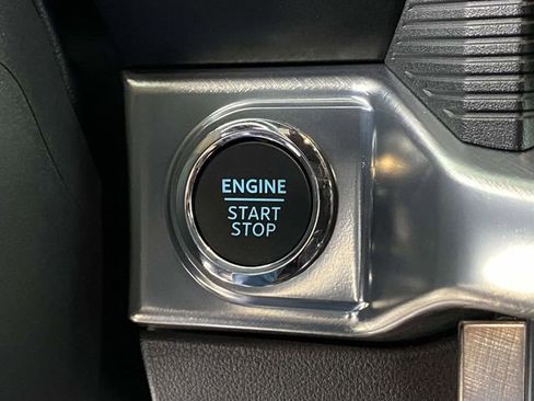 Used 2025 Ford F150 King Ranch w/ FX4 Off-Road Package image 32