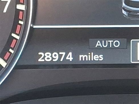 Used 2023 Nissan Armada SL w/ Midnight Edition Package image 20