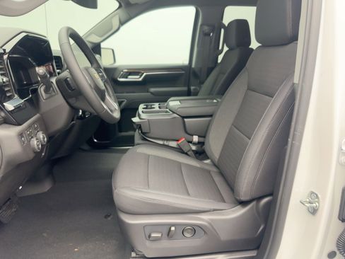 New 2026 Chevrolet Silverado 1500 LT image 5