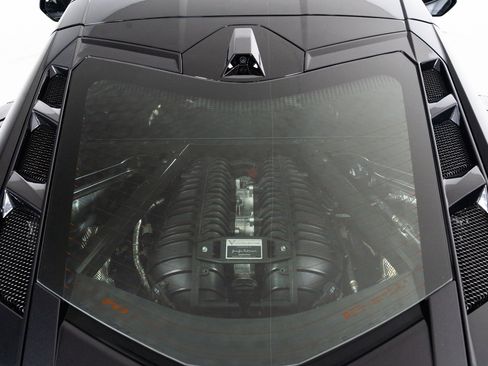 Used 2023 Chevrolet Corvette Z06 image 35