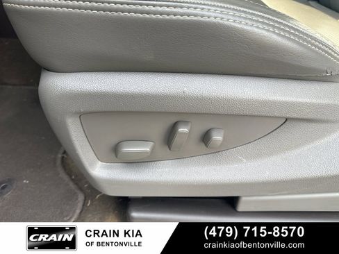 Used 2018 GMC Yukon Denali w/ Denali Ultimate Package image 14