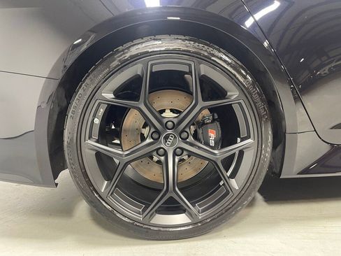 Used 2025 Audi RS 6 performance image 15