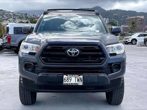 Used 2018 Toyota Tacoma SR RWD image 6