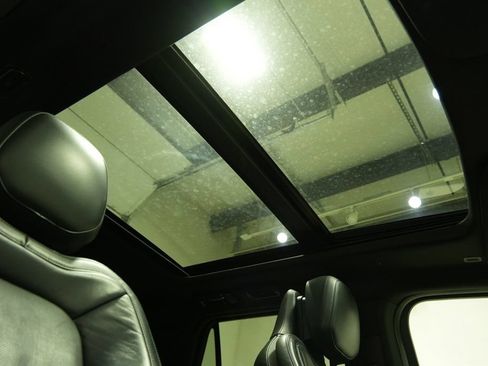 Used 2023 Lincoln Navigator Reserve AWD/4WD image 35