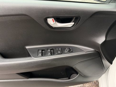 Used 2018 Kia Rio S image 23