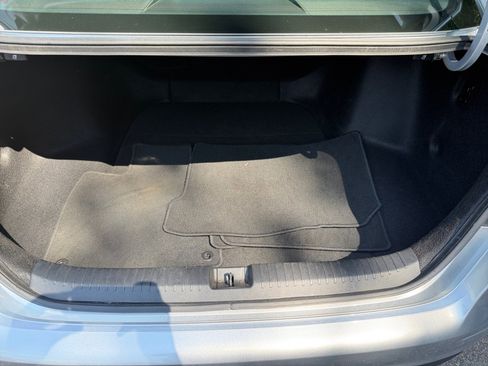 Certified 2025 Honda Accord SE image 15