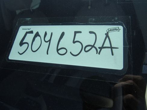 Certified 2024 Honda HR-V LX image 28