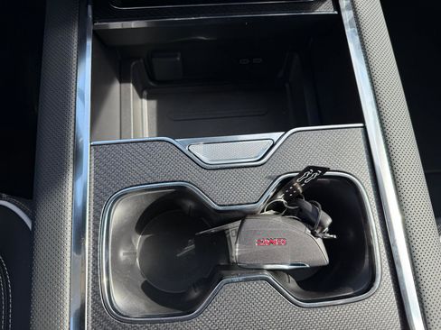 New 2026 GMC Sierra EV Elevation image 15