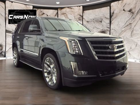 Used 2020 Cadillac Escalade Luxury image 1