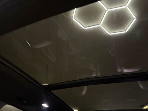 Certified 2024 Chevrolet Traverse RS w/ LPO, Floor Liner Package image 34