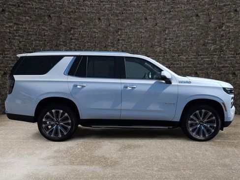New 2026 Chevrolet Tahoe High Country w/ Sun And Tow Package AWD/4WD image 3
