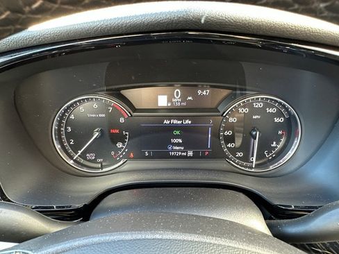 Certified 2024 Cadillac XT6 Premium Luxury w/ LPO, Floor Liner Package image 23