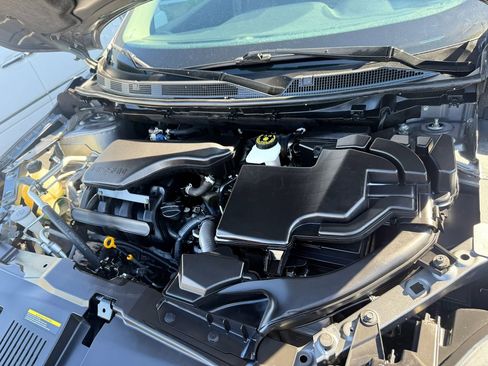 Used 2021 Nissan Rogue Sport S AWD/4WD image 36