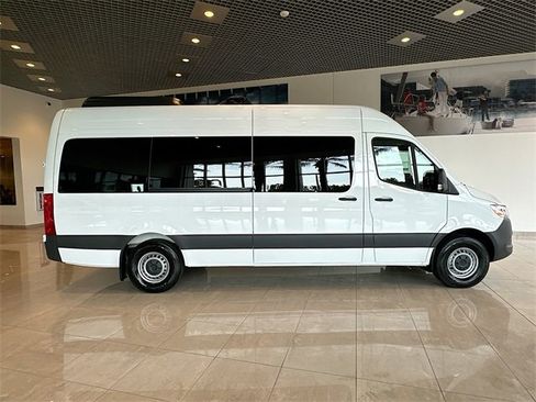 New 2025 Mercedes-Benz Sprinter 2500 image 8