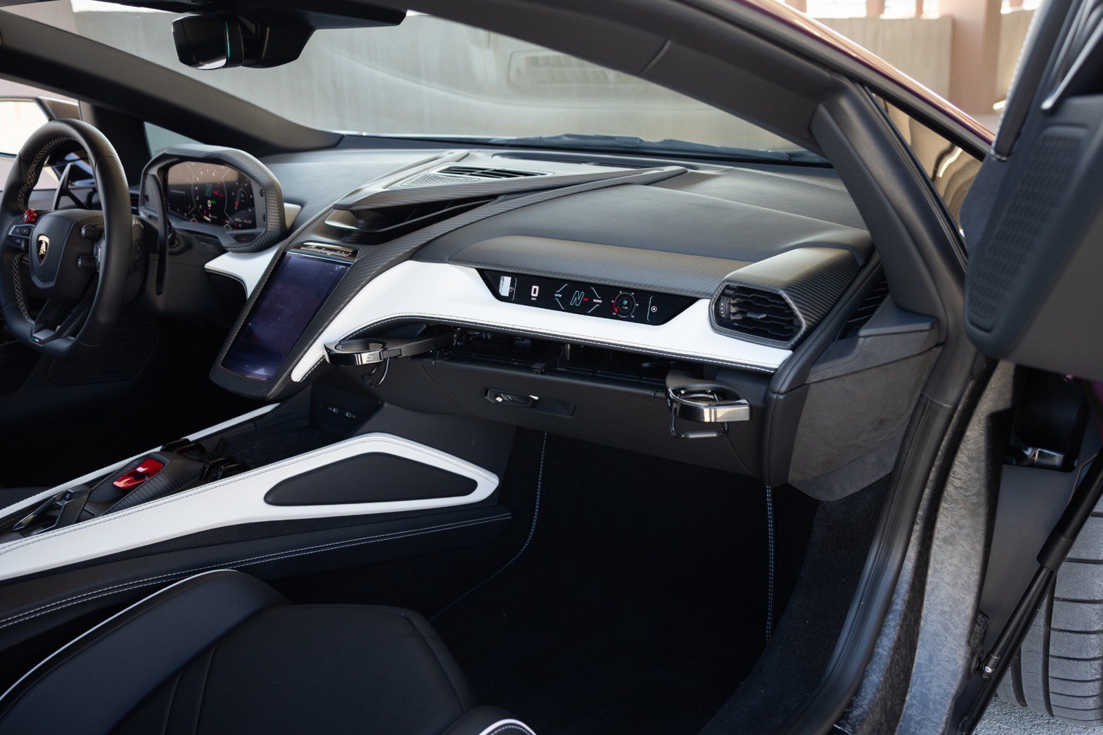 Used 2026 Lamborghini Revuelto AWD/4WD image 64