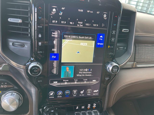 Used 2019 RAM 1500 Laramie Longhorn AWD/4WD image 9