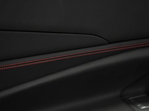 Used 2022 Ferrari F8 Tributo RWD image 27