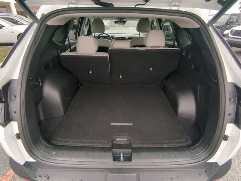 Used 2024 Hyundai Tucson Limited image 14