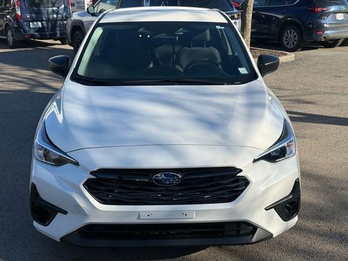 Used 2024 Subaru Impreza 2.0i image 2