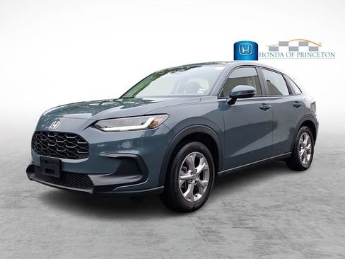 Used 2025 Honda HR-V LX image 3