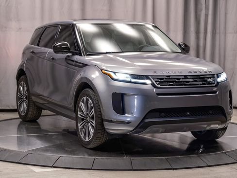 Used 2025 Land Rover Range Rover Evoque S AWD/4WD image 5