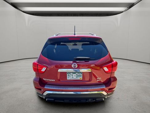Used 2017 Nissan Pathfinder SL w/ SL Premium Package image 4
