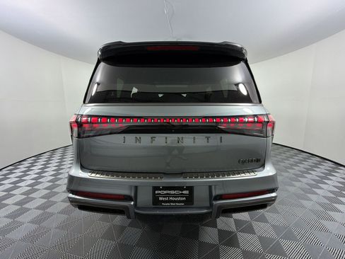 Used 2025 INFINITI QX80 Autograph w/ Autograph Exterior Package AWD/4WD image 10