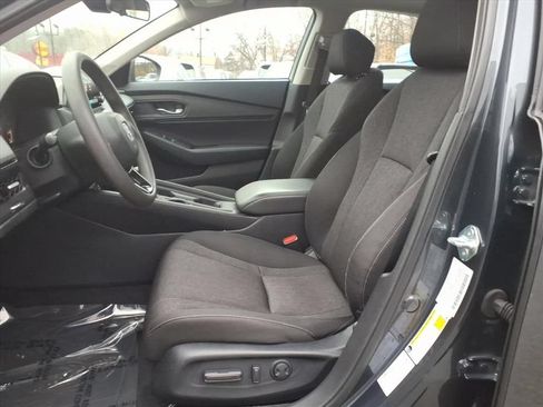Used 2024 Honda Accord EX image 15
