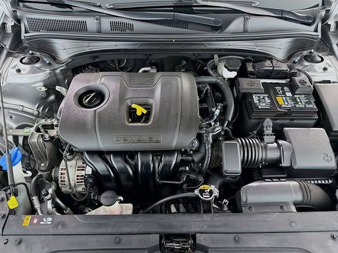 Used 2024 Kia Forte LXS image 29