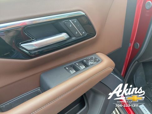 New 2026 Chevrolet Tahoe High Country w/ Sun And Tow Package image 16