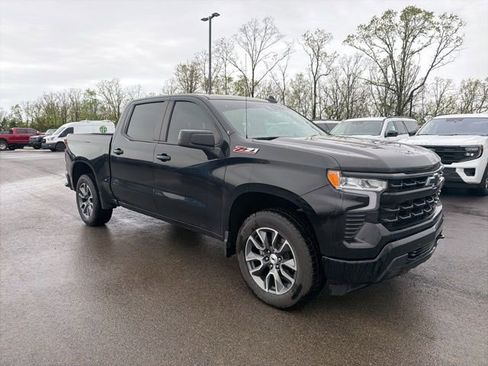 Used 2023 Chevrolet Silverado 1500 RST image 4