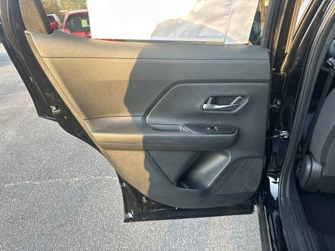 New 2026 Nissan Kicks SV FWD image 21