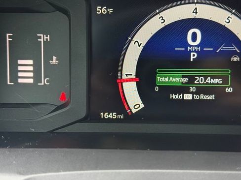 Used 2025 Toyota Tacoma SR5 image 21