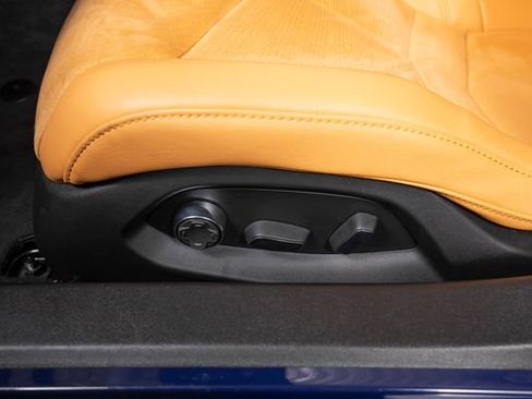 Used 2025 Chevrolet Corvette Z06 RWD image 21