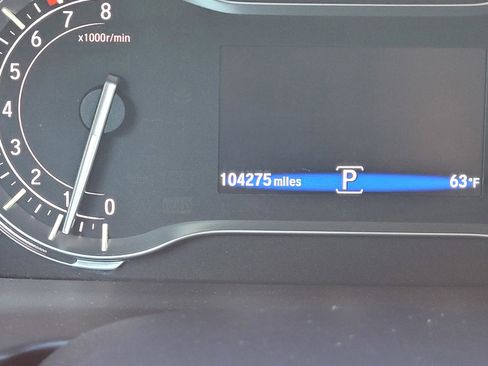 Used 2017 Honda Pilot Touring image 18