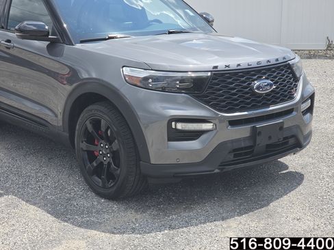 Used 2021 Ford Explorer ST w/ Equipment Group 401A AWD/4WD image 2
