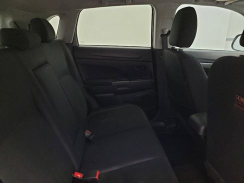 Used 2015 Mitsubishi Outlander Sport ES FWD image 19