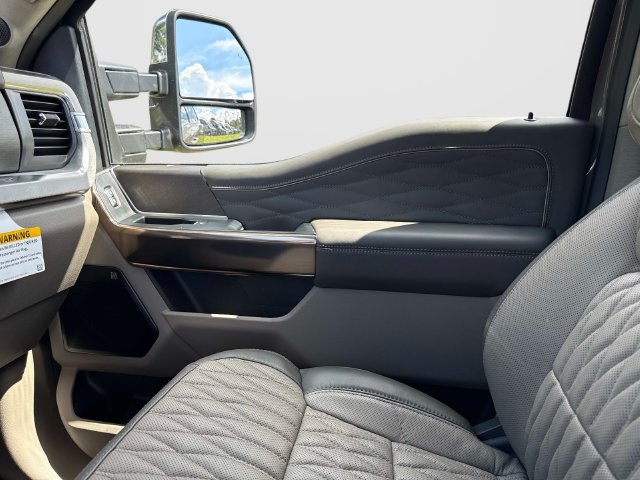 New 2027 Ford F350 Platinum w/ Platinum Plus Package AWD/4WD image 24