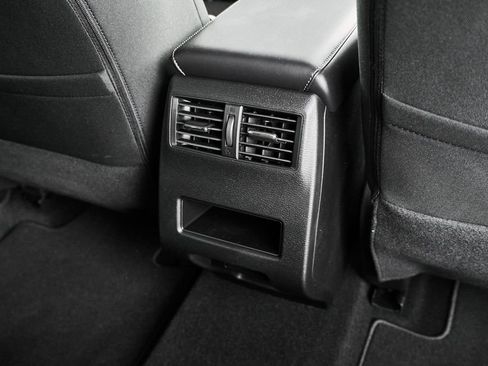 New 2026 Mitsubishi Outlander ES FWD image 45