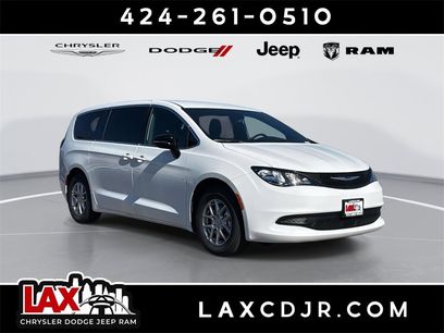 New 2026 Chrysler Voyager LX