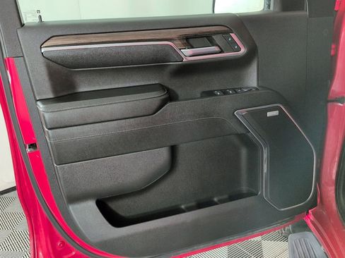 Used 2023 Chevrolet Silverado 1500 RST w/ Convenience Package II AWD/4WD image 28