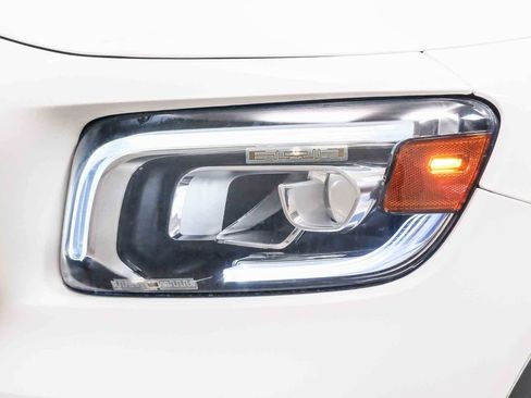 Certified 2021 Mercedes-Benz GLB 250 image 11