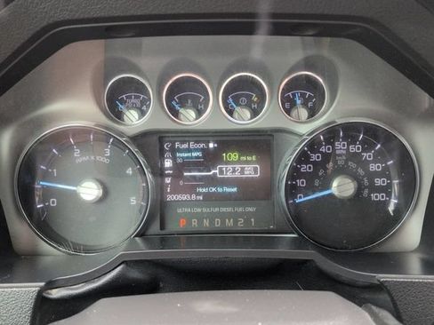Used 2016 Ford F350 Lariat w/ Lariat Ultimate Package AWD/4WD image 31