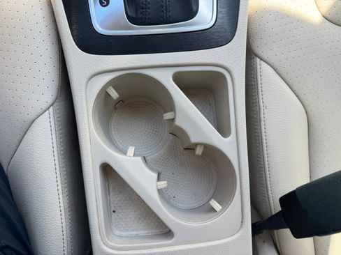 Used 2010 Volkswagen Passat Komfort image 19